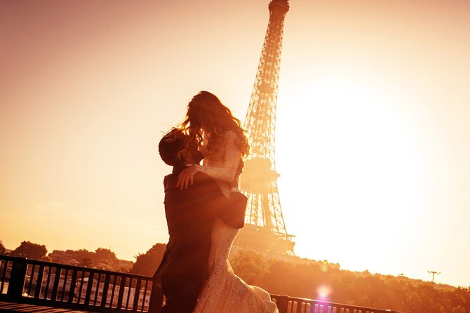 Paris Valentine's Day Dinner Cruise by Bateaux-Mouches - Departure and Meeting Details at Port de la Conférence