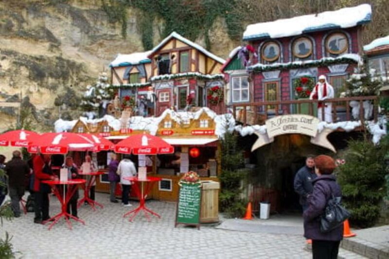 Paris: Valkenburg & Liège Christmas Markets 2-Day Tour - Transition from Valkenburg to Liège’s Village de Noël