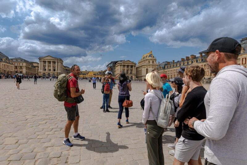 Paris: Versailles Palace and Queen Hamlet E-Bike Tour - Visiting Marie-Antoinette’s Hamlet and the Trianon Estates