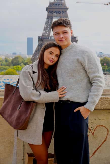 Paris: Vintage Couple Photoshoot at Hidden Paris Spots - The Sum Up: An Authentic Romantic Photoshoot in Paris