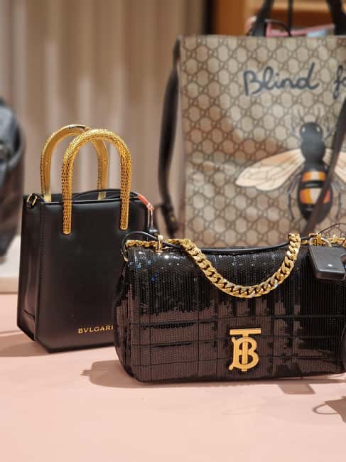 Paris: Vintage & Luxury Second-Hand Shopping Tour - Starting Point at 16 Rue de Rivoli