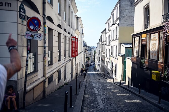 Paris Walking Food Tour with Secret Food Tours - Touring logistics: Meeting points, group sizes, and timing