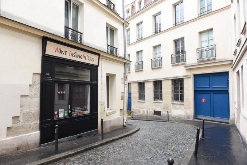 Paris: Wine and Cheese Pairing - Tasting Four French Wines from Small Producers