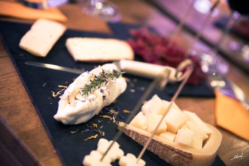 Paris: Wine and Cheese Tasting - Cheese Pairings: Artisanal French Cheeses