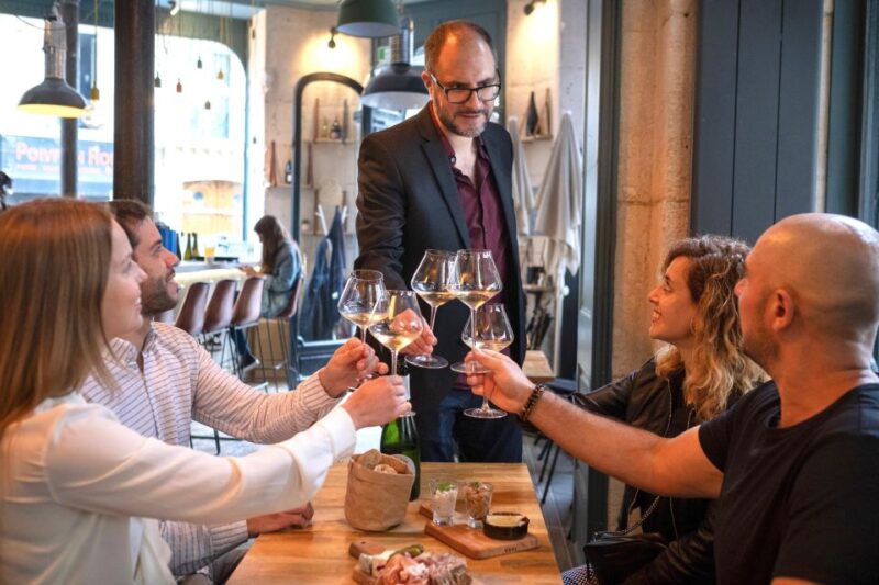 Paris Wine Tasting Experience in Montmartre - Key Points