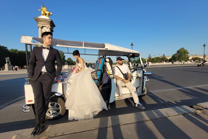 Paris with a Tuk Tuk - Private 2-Hour TukTuk Tour - Key Points