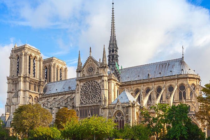 Paris with a Tuk Tuk - Private 3-Hour TukTuk Tour - Art and Culture at the Louvre