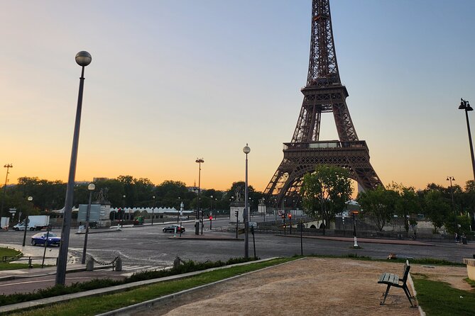 Paris Without People - Sunrise Bike Tour & Breakfast - Departing from the Iconic Bourdonnais Area in Paris
