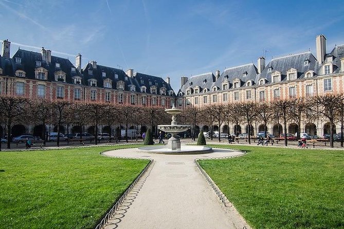 Paris Your Perfect 2-Day Stay Custom Private Tour - Exploring Paris Landmarks on Day 1