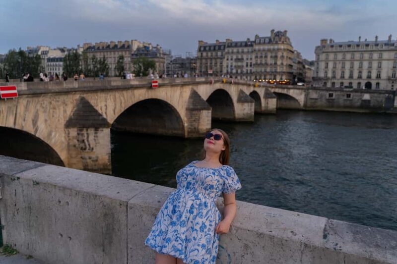 Paris:sunset photoshoot in  of Paris- Louvre Orsay Eiffel - Frequently Asked Questions