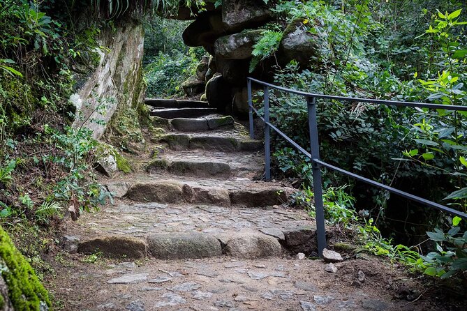 Park and Palace of Monserrate - Limitations and Considerations