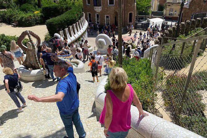 Park Guell Guided Tour with Skip the Line Ticket - Physical Aspects and Accessibility