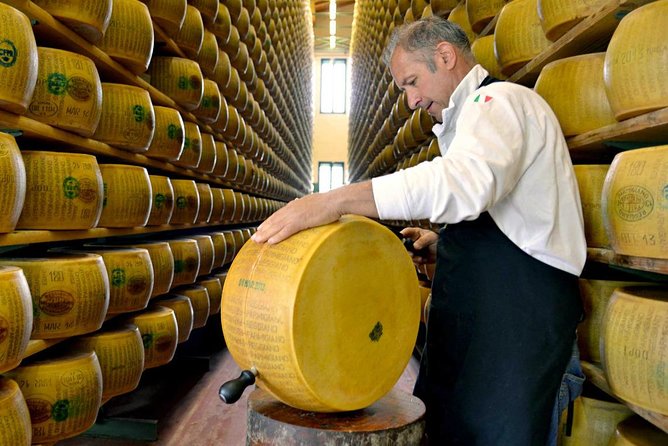 Parmigiano Reggiano & Balsamic Vinegar Private Tour and Tasting - Authenticity and Quality of the Experience