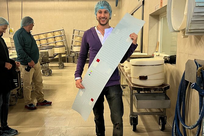 Parmigiano Wine and Balsamic Vinegar Experience from Bologna - Food and Drink Quality on the Tour