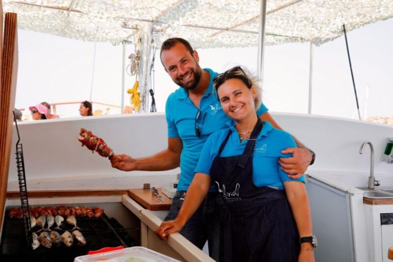 Paros Antiparos: Full-Day Boat Tour with Lunch & Drinks - The Boat: Spacious and Comfortable