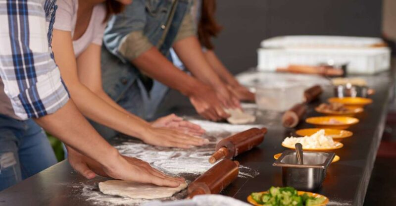 Paros: Cooking Class with 6-Course Menu and Drinks - Key Points