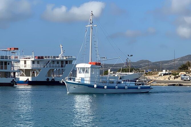 Paros Half Day Wooden Boat Sea Tours in Parikia Bay or Sunset - Explore Parikia Bay on a Wooden Boat with Refreshments and Snorkeling