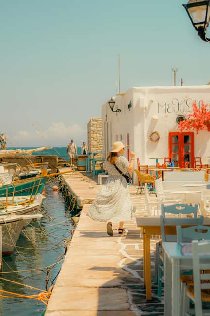 Paros: Private Highlights Tour with Van - How the Tour Starts at Parikia Port