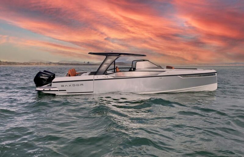 Paros: Private Paros and Antiparos Luxury Speedboat Tour - Starting Point at Aliki Port