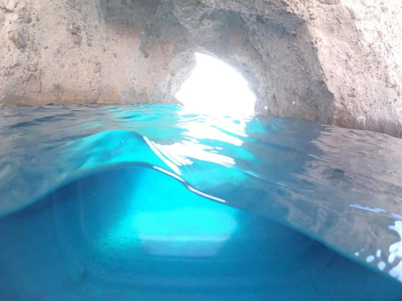 Paros: Signature 4-hour tour of Paros-Antiparos - Key Points