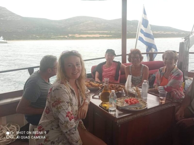 Paros: Traditional Gulet Shared or Private Island Cruise - The Experience Crew and Service Quality