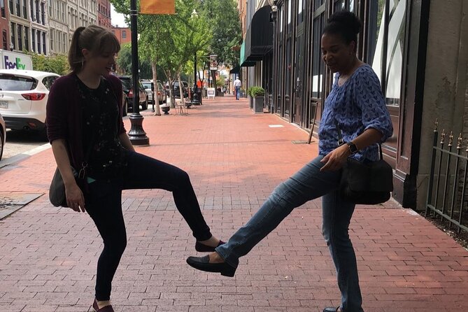 Participate in a Fun Scavenger Hunt in Nashville by Crazy Dash - Booking and Availability