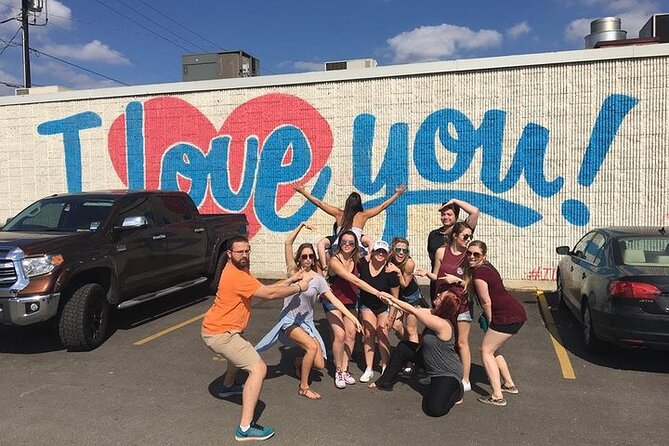 Party Bike Pub Crawl in Deep Ellum and Downtown Dallas - Practical Details: Logistics and Group Size