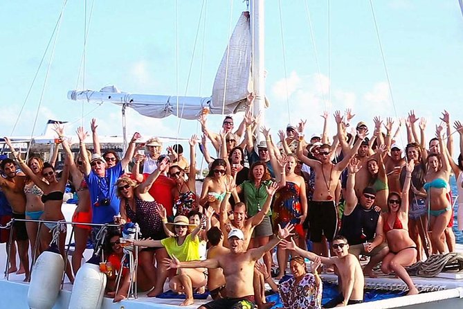 Party On Sailing Cruise to Isla Mujeres from Cancun - The Buffet Lunch and Beach Club Relaxation