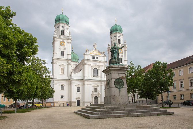 Passau - Classic Guided tour - Discover the Pilgrimage Church and Monastery