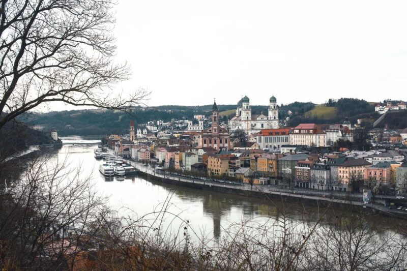 Passau - Classic Guided tour - Visiting the 14th-Century Altes Rathaus (City Hall)