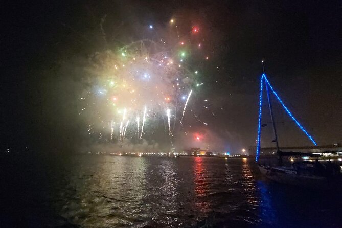 Passing the Year in a Boat with Champagne and Fireworks - The Crew’s Role in Creating a Memorable Night