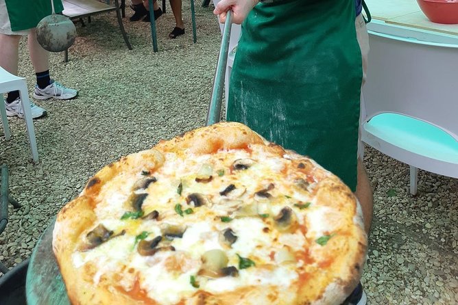 Pasta and Pizza Master Class and Tiramisu tasting - Enjoying the Meal with Local Wines and Water