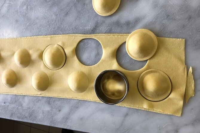 Pasta and Tiramisù class with a panoramic view of Sorrento - Why This Workshop Stands Out in Positano