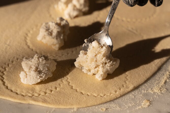 Pasta & Traditional Sorrento Cuisine with Pickup - 100% Hands On - Key Points