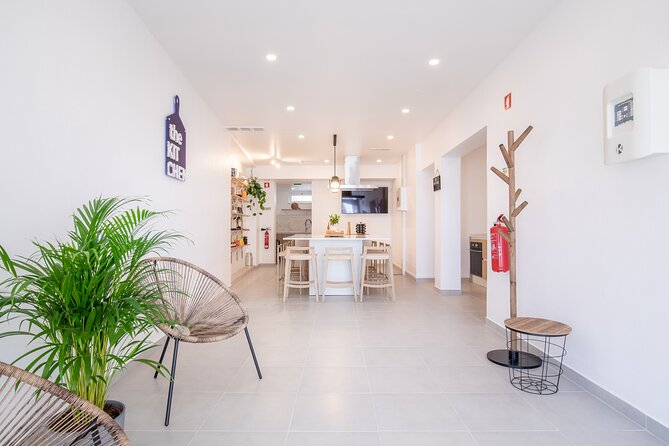 Pastel de Nata Baking Class  Portugal's Famous Custard Tart - Making the Perfect Pastel de Nata: What You Learn