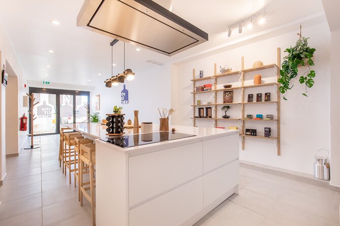 Pastel de Nata Baking Class  Portugal's Famous Custard Tart - Suitability for Different Types of Travelers