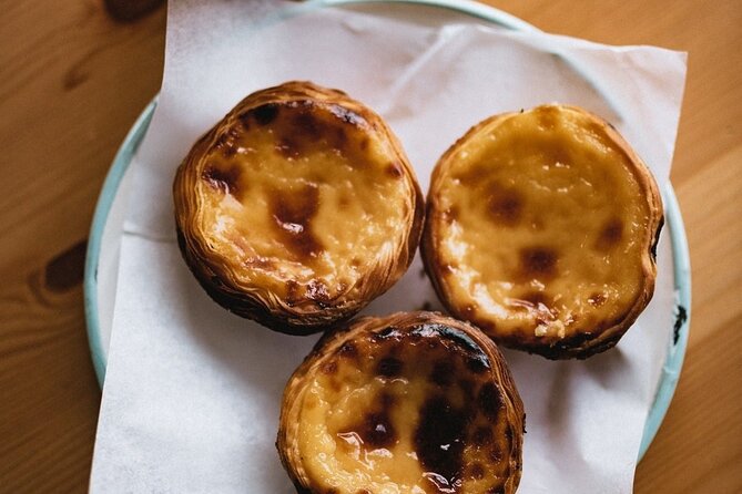 Pastel de Nata Masterclass at a Real Bakery in Lisbon - Inside a Real Lisbon Bakery with a Professional Touch