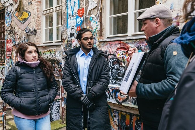 Path of Resistance: Berlins Hidden Holocaust Stories - Zeughaus and the Resistance Plot