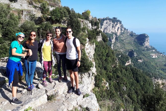 Path of the Gods - The Guides: Knowledgeable and Supportive