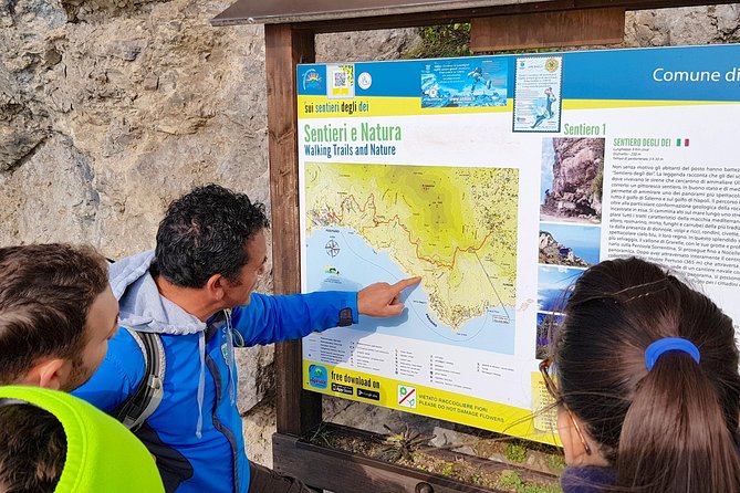 Path of the Gods Hiking Day Tour from Sorrento - Guide Expertise and Personalities