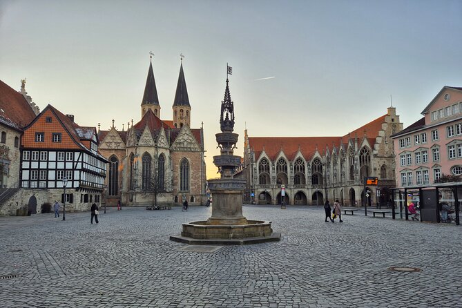 Patrician, executioner and bone carver. Brunswick in the Middle Ages. - Discover Medieval Brunswick’s Secrets in a Private Tour