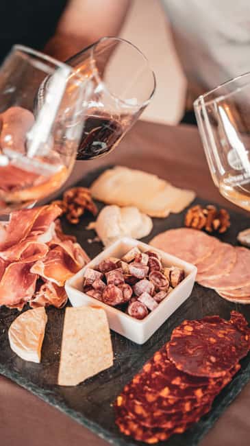 Patrimoine Gourmand: Tastings and local flavours in Viella - Explore the Convivial Flavors of Viella with Patrimoine Gourmand