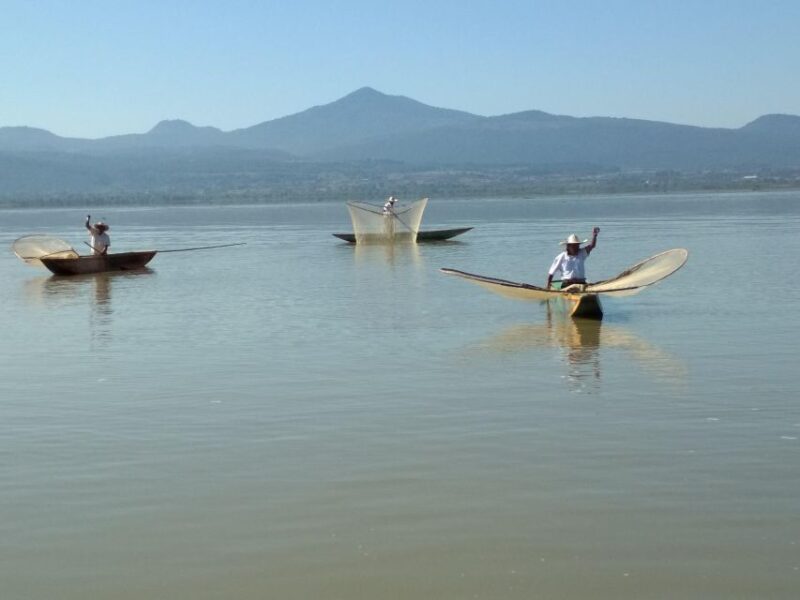 Patzcuaro - Janitzio Tour to watch the "butterfly nets" - Tasting Local Ice Cream and Michoacán Gastronomy