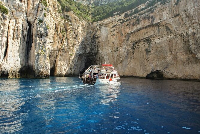 Paxos Antipaxos the best boat trip from Corfu - Exploring Paxos’s Blue Ypapanti Cave