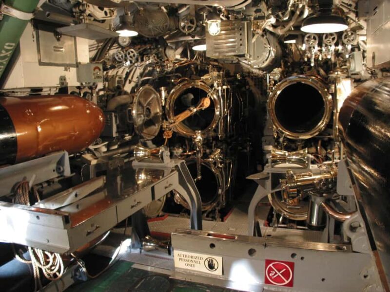 Pearl Harbor: Pacific Fleet Submarine Museum Admission - Explore the Pacific Fleet Submarine Museum and USS Bowfin in Honolulu