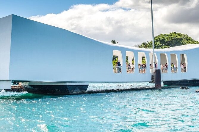 Pearl Harbor USS Arizona Memorial Tour from HNL Airport - Who Should Consider This Pearl Harbor Tour