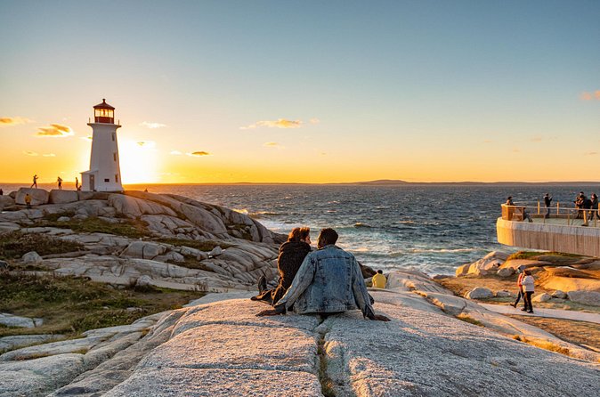 Peggys Cove Adventure and Halifax City Public Tour - Transportation and Comfort During the Tour