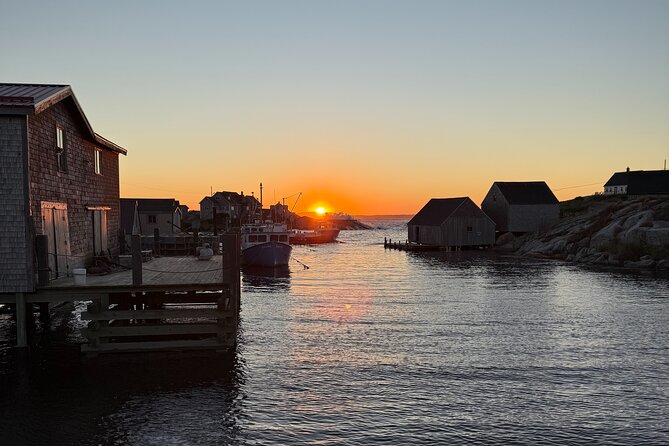 Peggy's Cove Sunset tour - Why Choose the Peggy’s Cove Sunset Tour?
