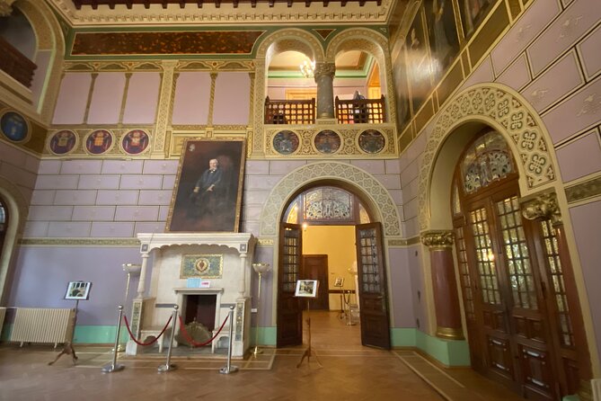 Peles and Cantacuzino Castles Small Group Day Tour from Brasov - Practical Tips for the Tour Experience