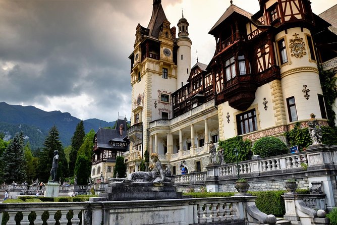 Peles Castle Skip-The-Line Guided Tour - Hassle-Free, Skip-The-Line Entry for a Stress-Free Visit
